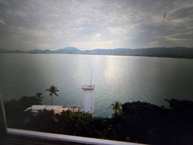 Casa para Venda em Guarujá - 4