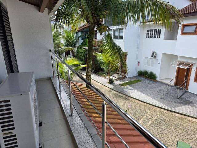 Casa para Venda em Guarujá - 4