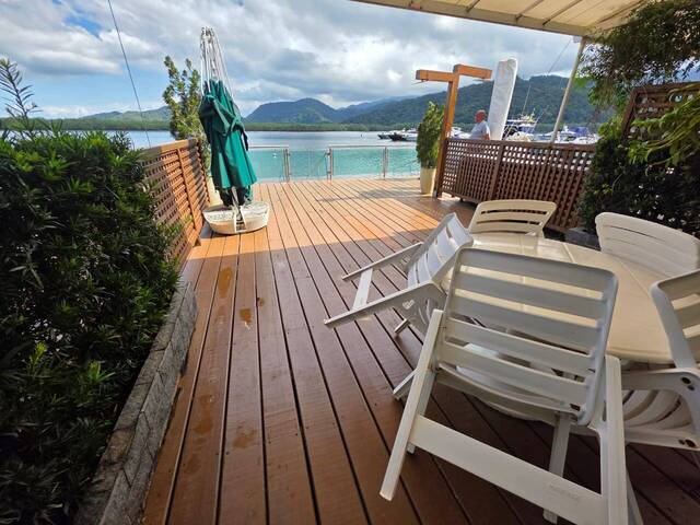 Casa para Venda em Guarujá - 4